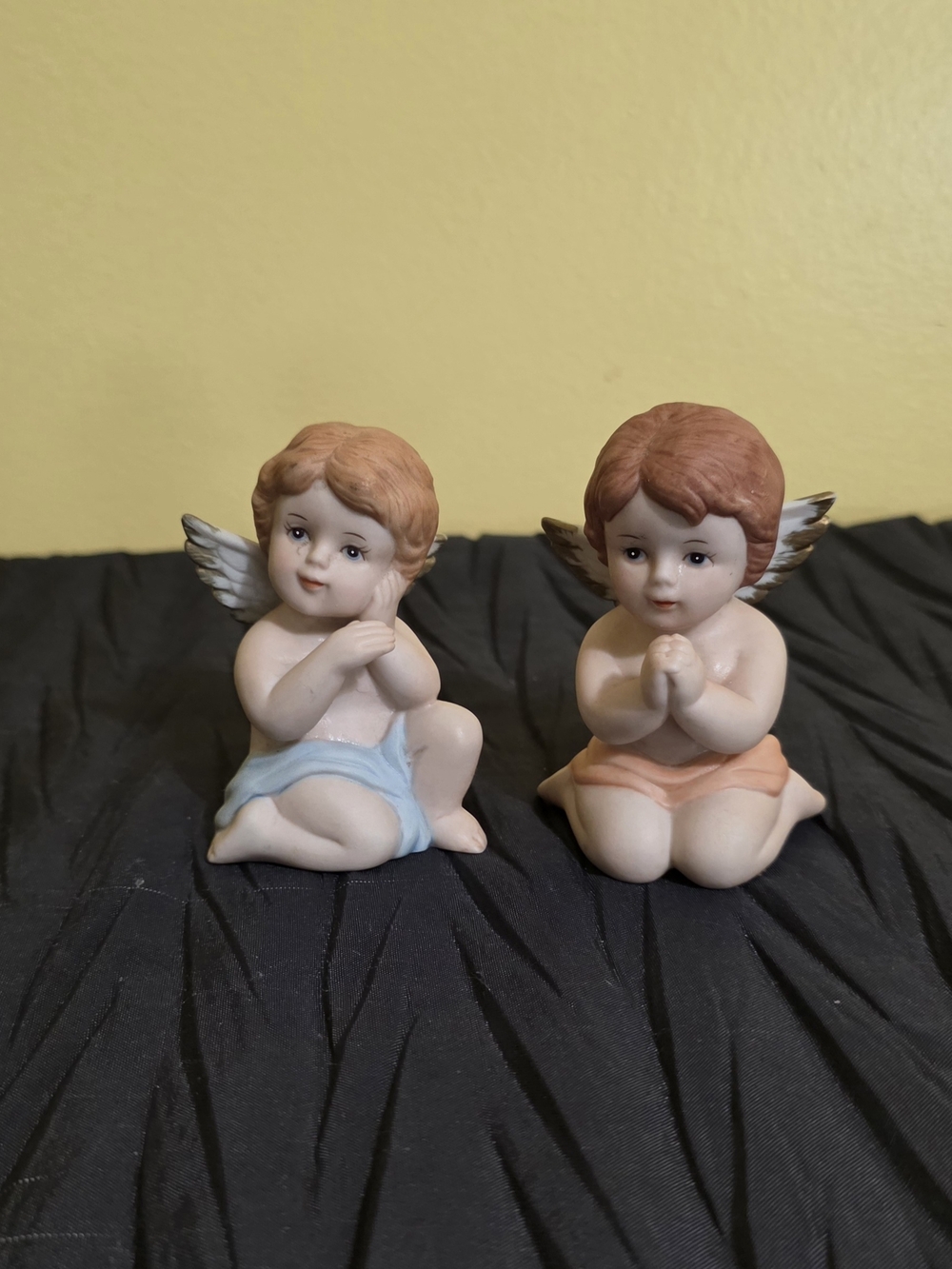 Homco Pair of Cherub Figurines in Blue and Peach